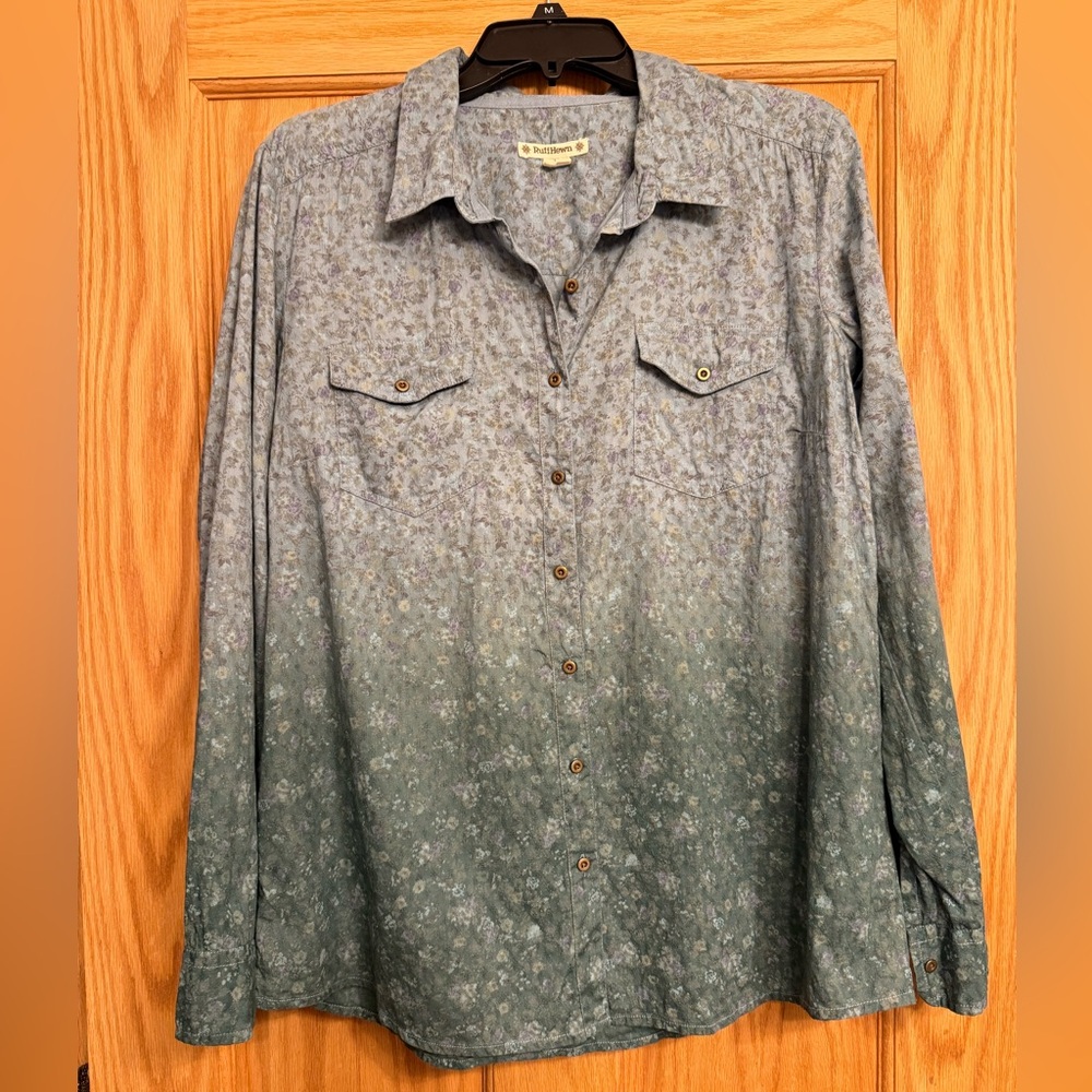 Ruff Hewn floral ombre Button-Up Shirt size large 100% cotton